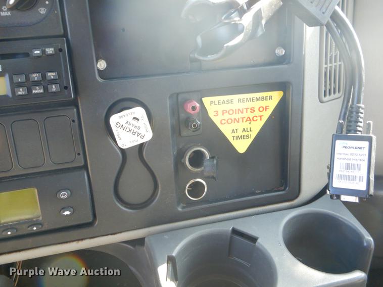 image for item FH9388 2009 International DuraStar 4300 refrigerated truck