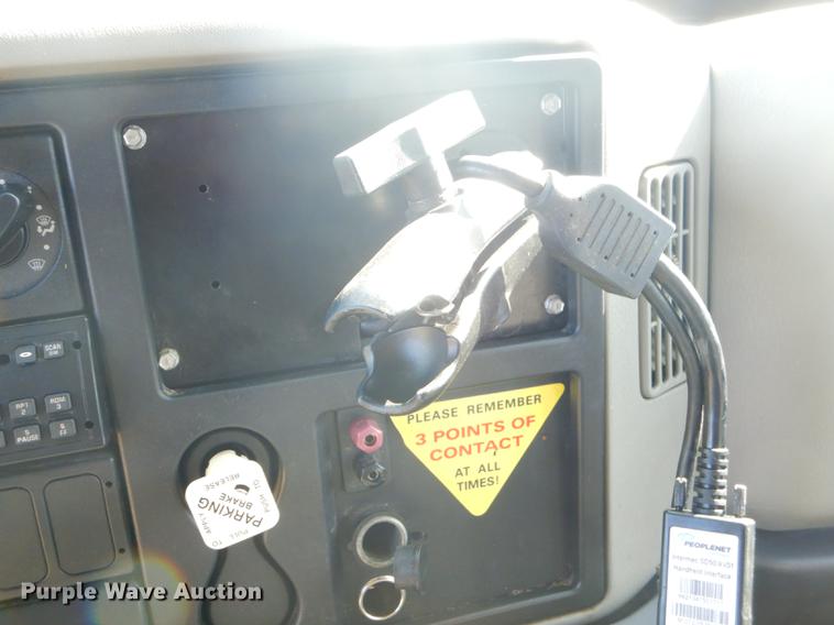 image for item FH9388 2009 International DuraStar 4300 refrigerated truck