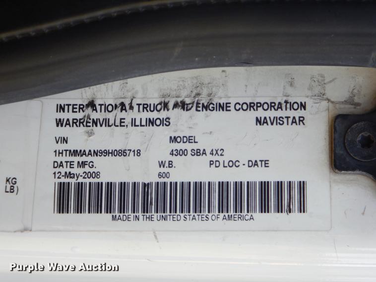 image for item FH9388 2009 International DuraStar 4300 refrigerated truck