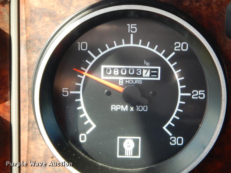 image for item FH9390 2009 Kenworth T370 delivery truck