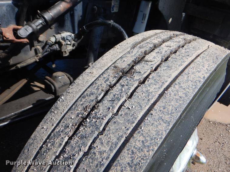 image for item FH9390 2009 Kenworth T370 delivery truck