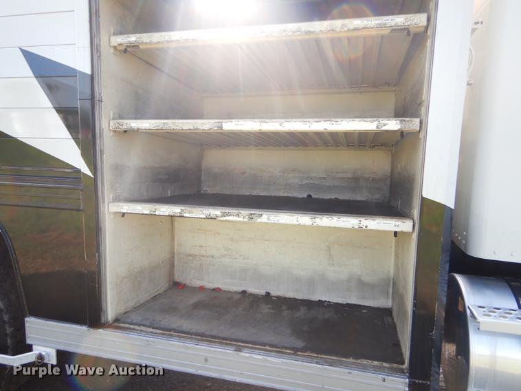 image for item FH9390 2009 Kenworth T370 delivery truck