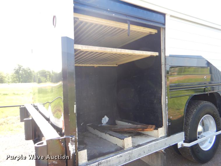 image for item FH9390 2009 Kenworth T370 delivery truck