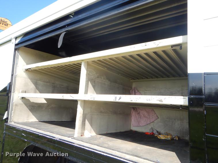 image for item FH9390 2009 Kenworth T370 delivery truck