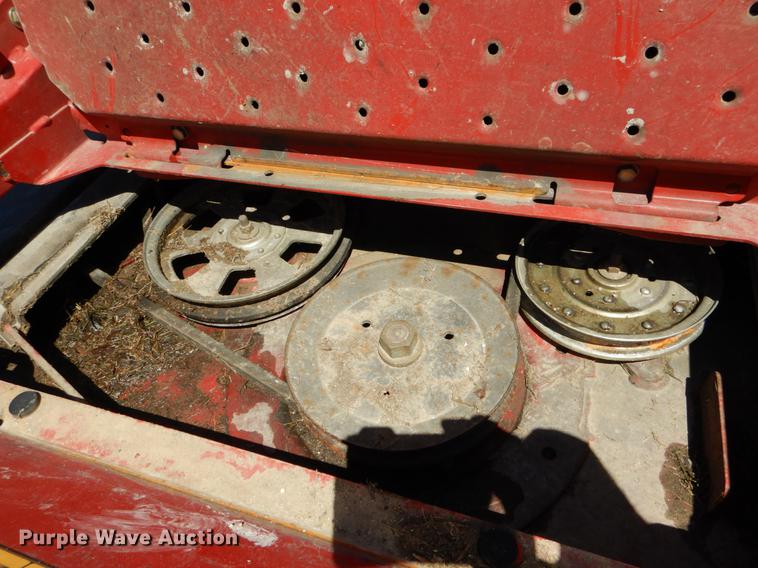 image for item FI9576 Ex Mark LZS740PKC60400 ZTR lawn mower