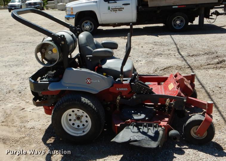 image for item FI9578 Ex Mark LZS740PKC60400 ZTR lawn mower