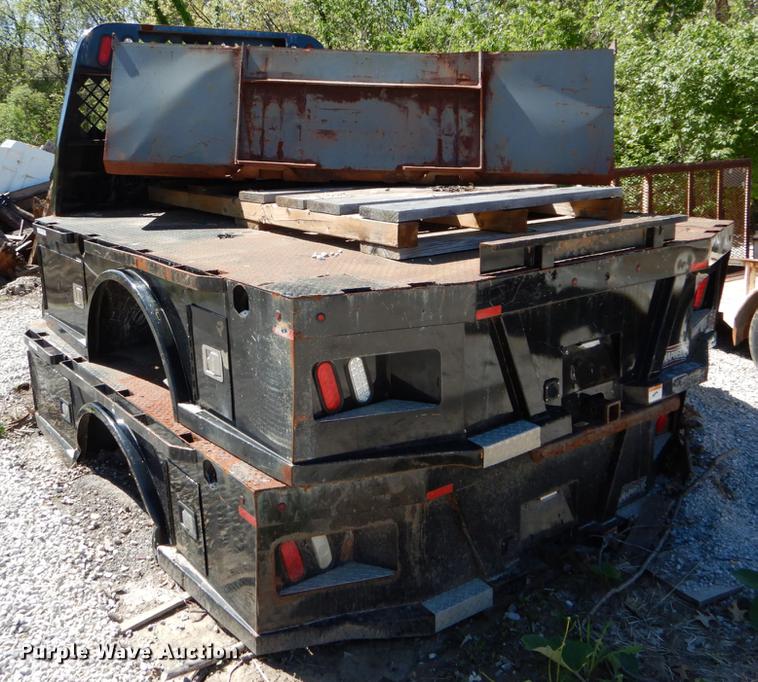 image for item FI9582 Knapheide PGNC-96A flatbed