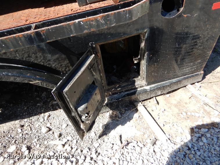 image for item FI9582 Knapheide PGNC-96A flatbed