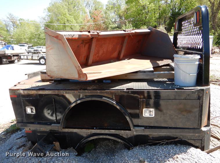 image for item FI9583 Knapheide PGNC-96A flatbed