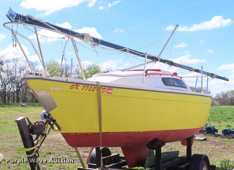 image for item FJ9017 1979 Bayliner Buccan sailboat