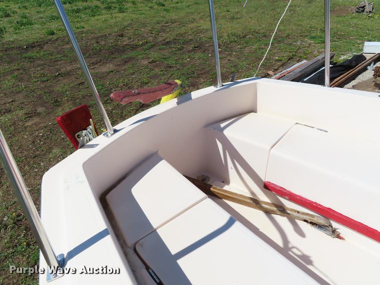 image for item FJ9017 1979 Bayliner Buccan sailboat