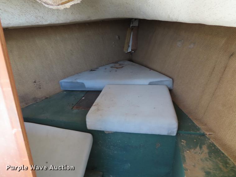 image for item FJ9017 1979 Bayliner Buccan sailboat