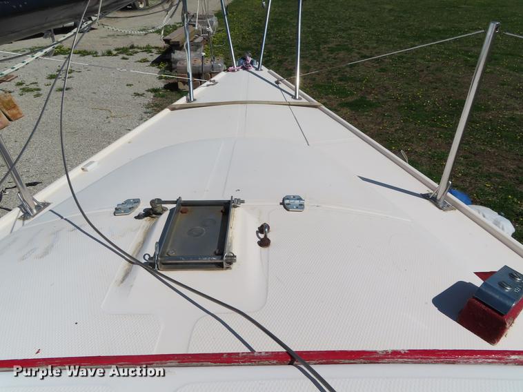 image for item FJ9017 1979 Bayliner Buccan sailboat