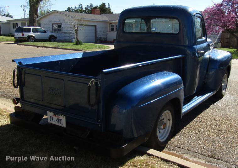 image for item FJ9670 1952 Ford F1 pickup truck