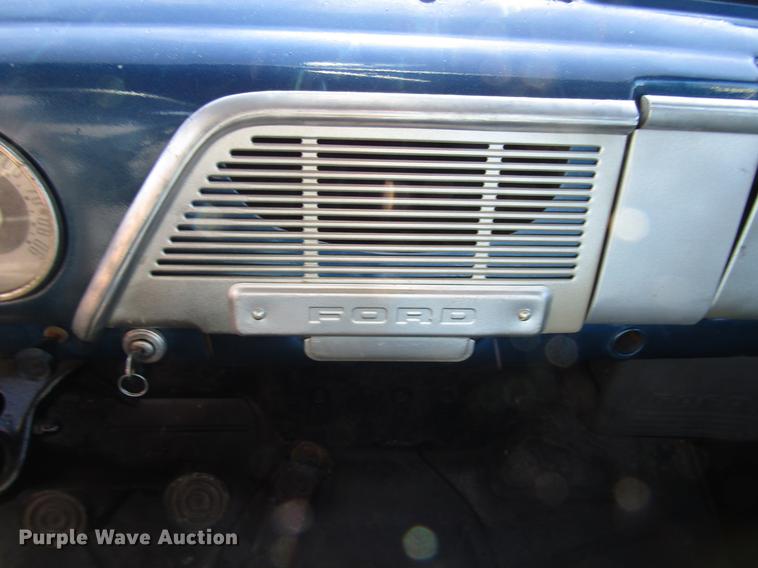 image for item FJ9670 1952 Ford F1 pickup truck