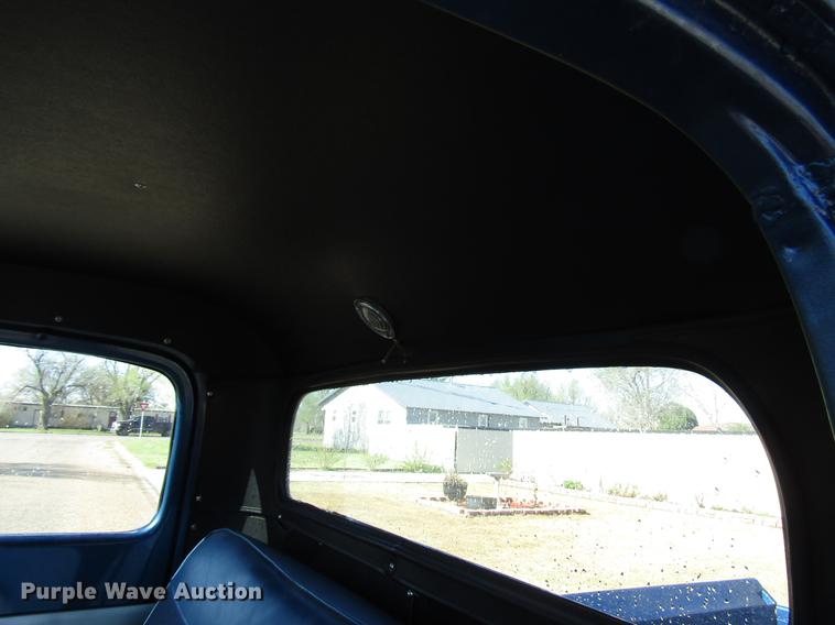 image for item FJ9670 1952 Ford F1 pickup truck