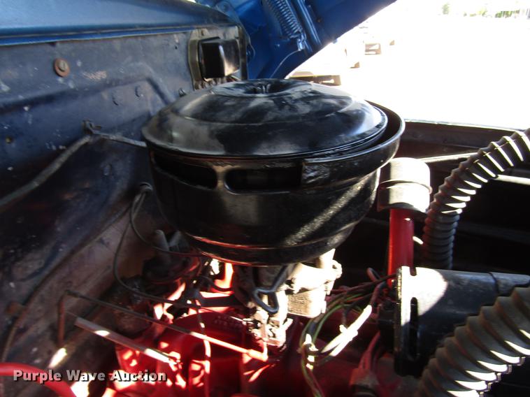 image for item FJ9670 1952 Ford F1 pickup truck