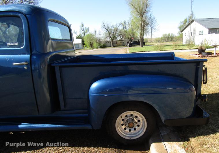 image for item FJ9670 1952 Ford F1 pickup truck