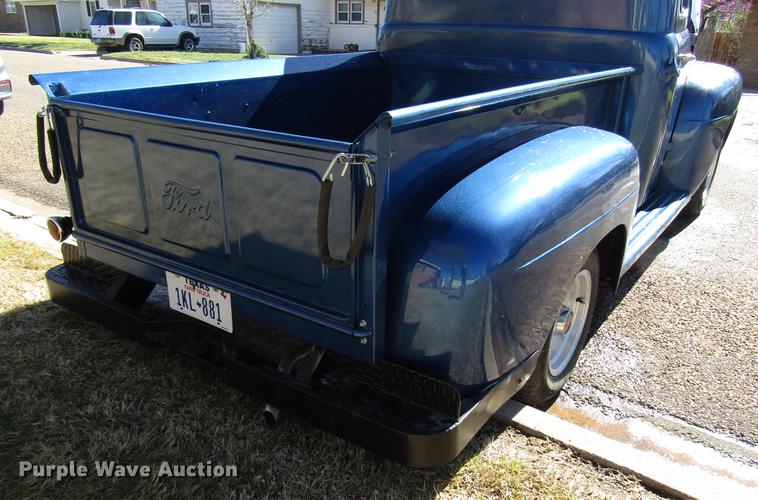 image for item FJ9670 1952 Ford F1 pickup truck