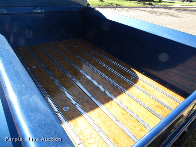 image for item FJ9670 1952 Ford F1 pickup truck