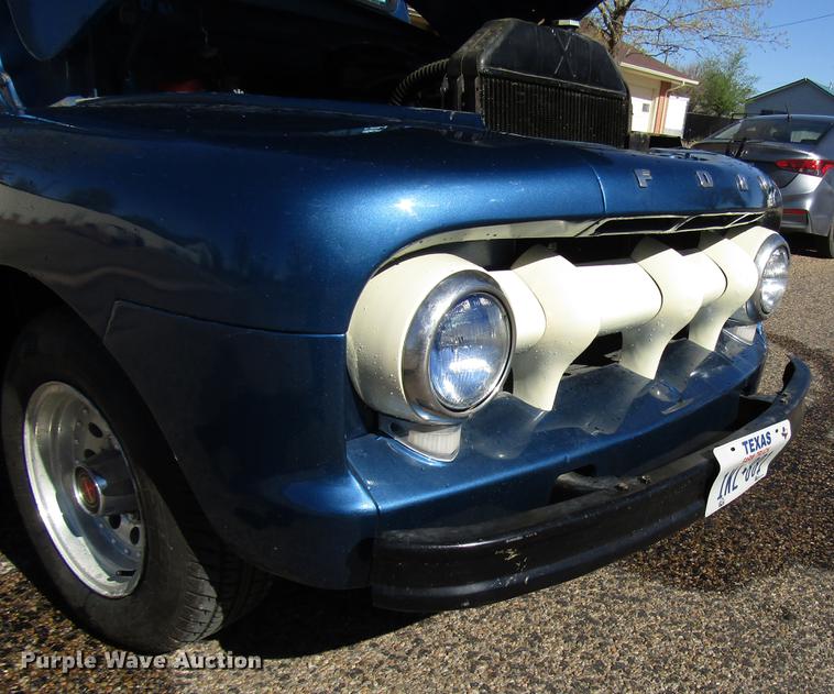 image for item FJ9670 1952 Ford F1 pickup truck