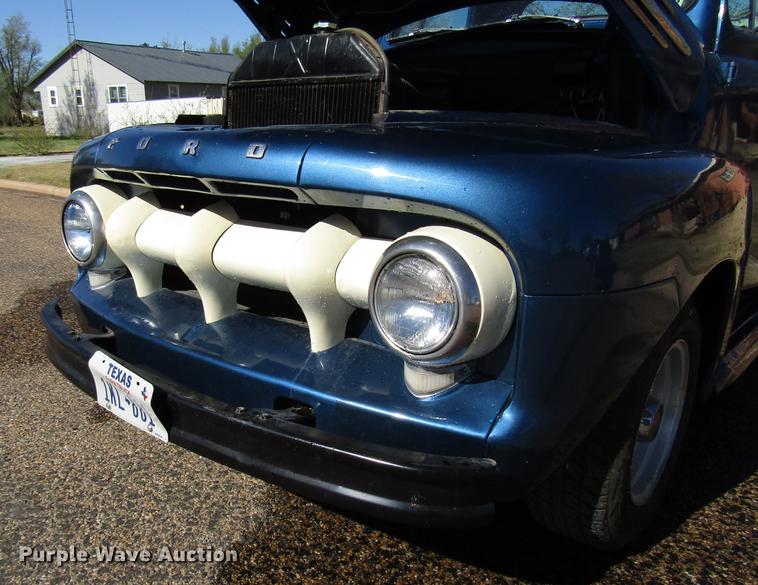 image for item FJ9670 1952 Ford F1 pickup truck