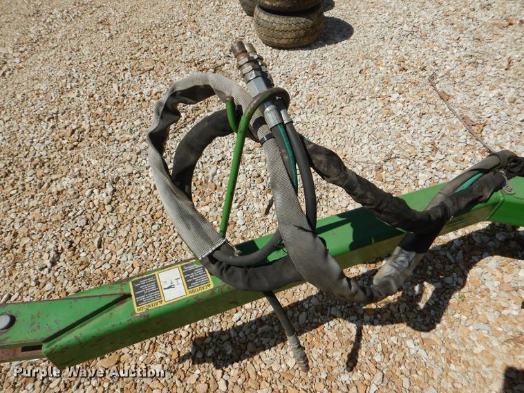 image for item FK9111 John Deere TC125 turf collector