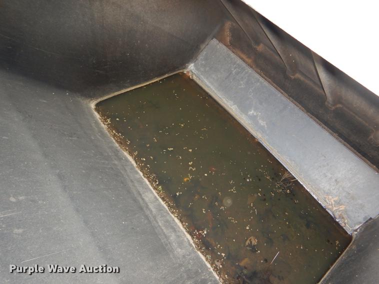 image for item FK9111 John Deere TC125 turf collector