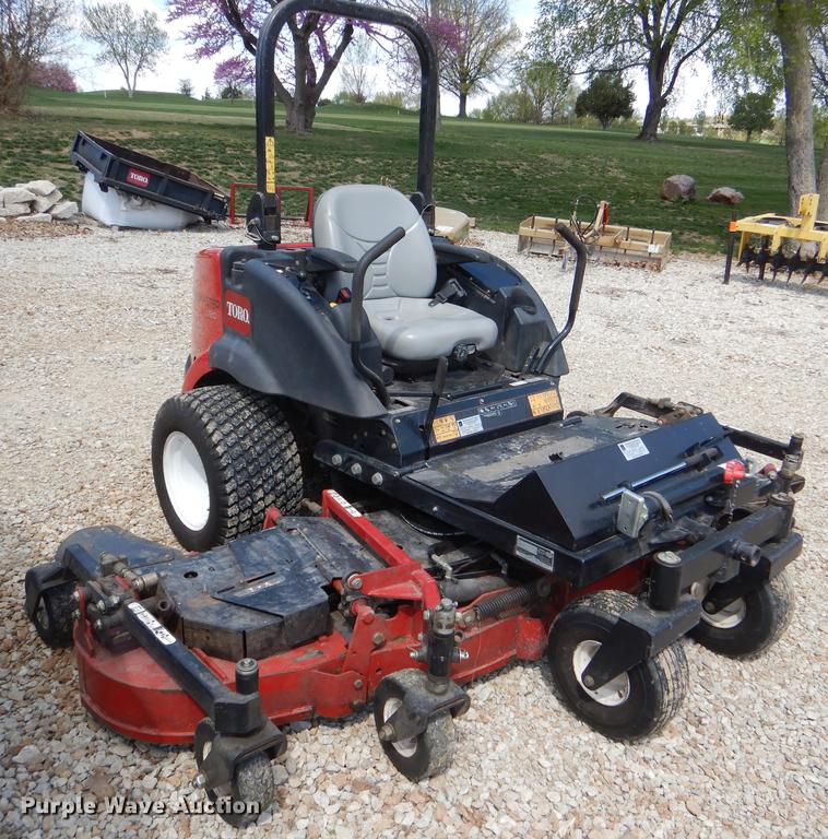 image for item FK9112 Toro Groundmaster 7210 lawn mower