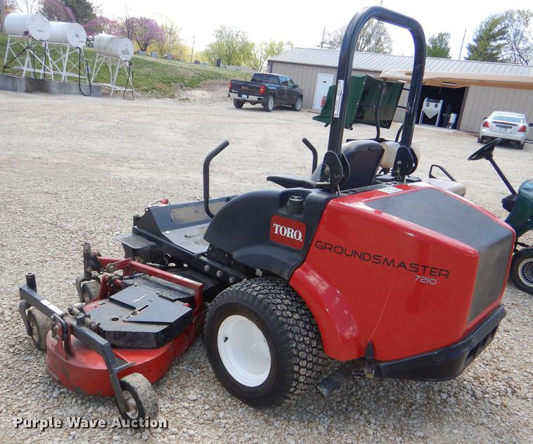 image for item FK9112 Toro Groundmaster 7210 lawn mower