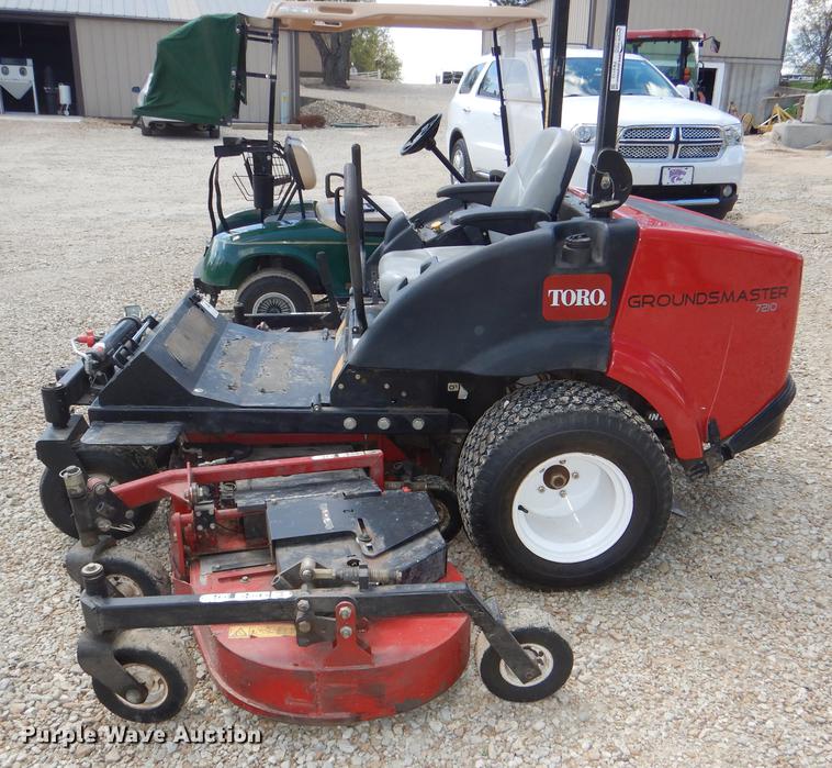 image for item FK9112 Toro Groundmaster 7210 lawn mower