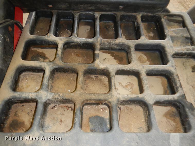 image for item FK9132 Tire machine and tire balancer