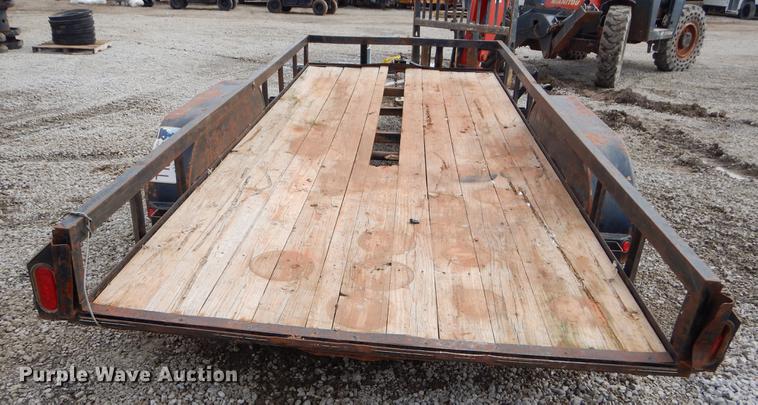 image for item FQ9578 2014 Lamar utility trailer