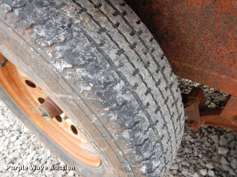 image for item FQ9578 2014 Lamar utility trailer