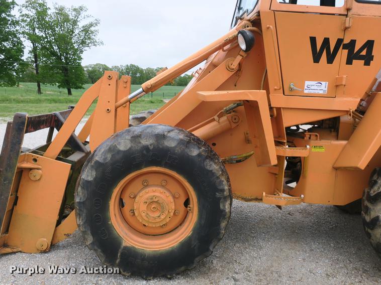 image for item DB8784 1979 Case W14 wheel loader