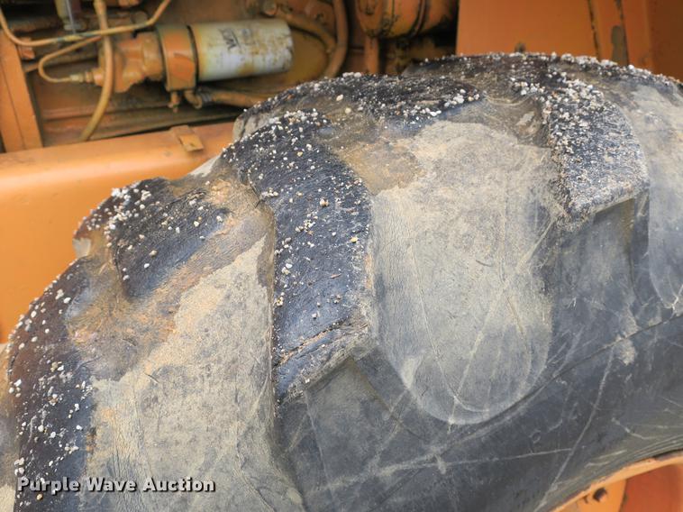 image for item DB8784 1979 Case W14 wheel loader