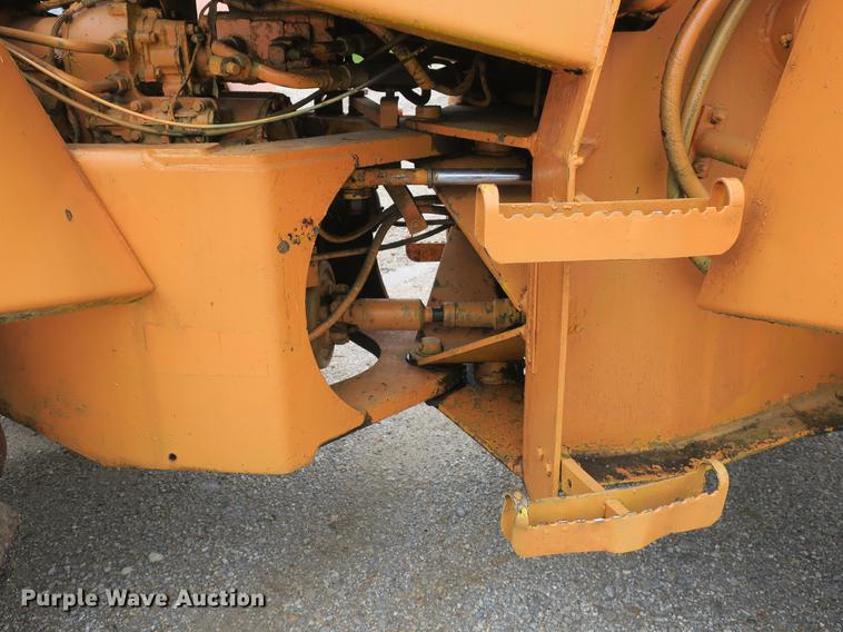 image for item DB8784 1979 Case W14 wheel loader