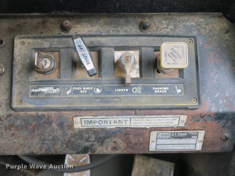 image for item DB8784 1979 Case W14 wheel loader