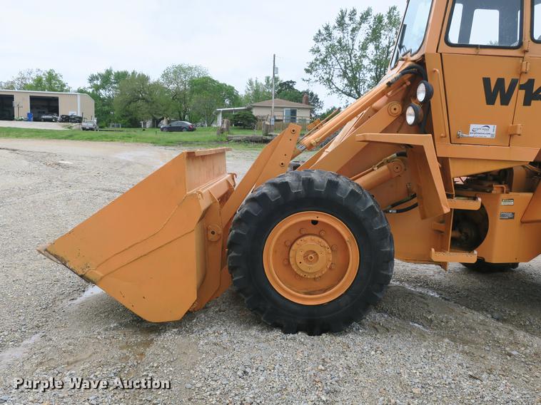 image for item DB8785 1981 Case W14 wheel loader