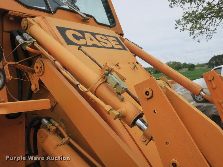 image for item DB8785 1981 Case W14 wheel loader