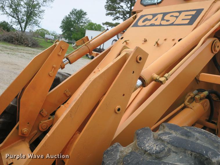 image for item DB8785 1981 Case W14 wheel loader