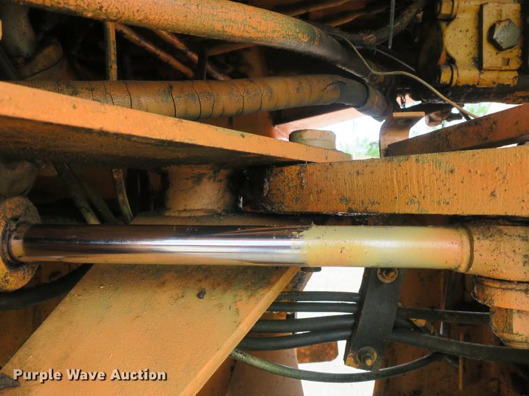 image for item DB8785 1981 Case W14 wheel loader