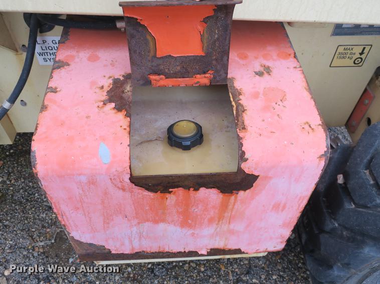 image for item DB8796 JLG 400CRT scissor lift