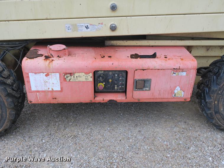 image for item DB8797 JLG 400CRT scissor lift