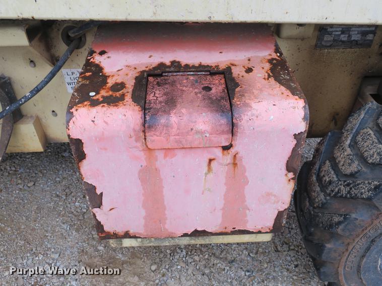 image for item DB8797 JLG 400CRT scissor lift