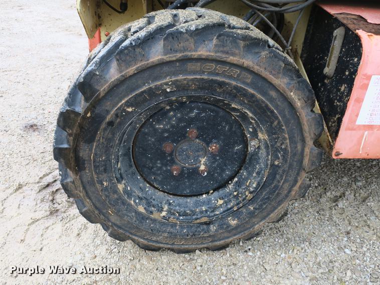 image for item DB8797 JLG 400CRT scissor lift