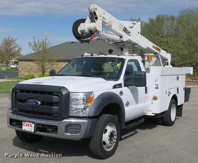 image for item DB8810 2011 Ford F550 bucket truck