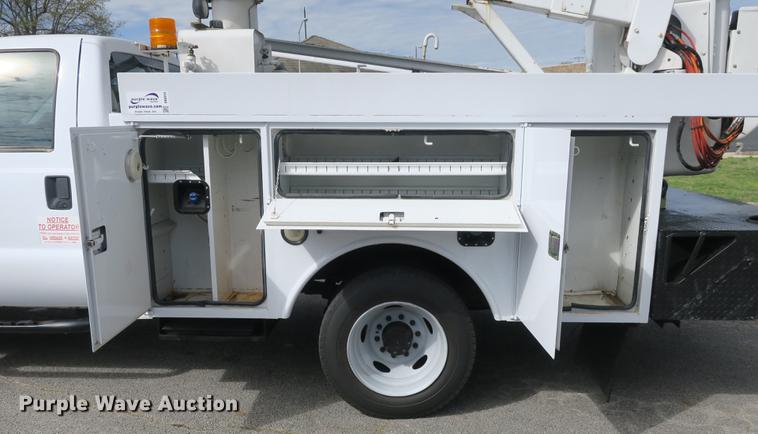image for item DB8810 2011 Ford F550 bucket truck