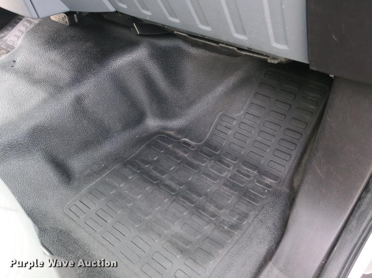 image for item DB8810 2011 Ford F550 bucket truck