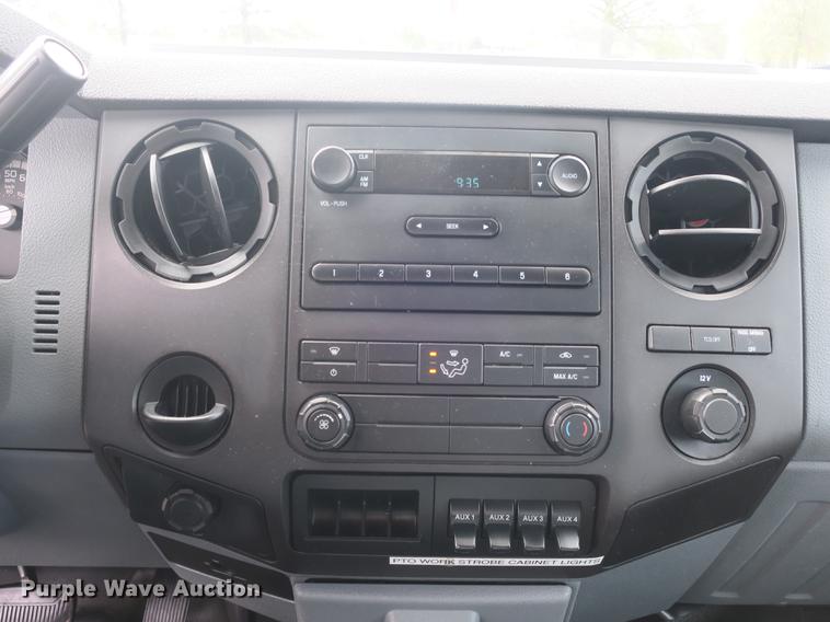 image for item DB8810 2011 Ford F550 bucket truck